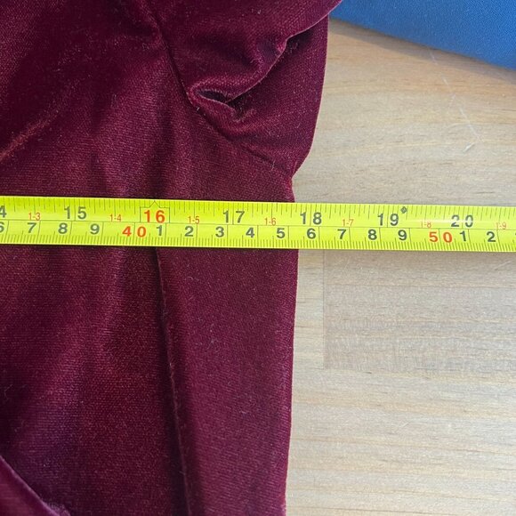 Lauren Ralph Lauren Black Label Velvet Top Sz 4 Deep Red Plunging V Neck - Picture 7 of 8